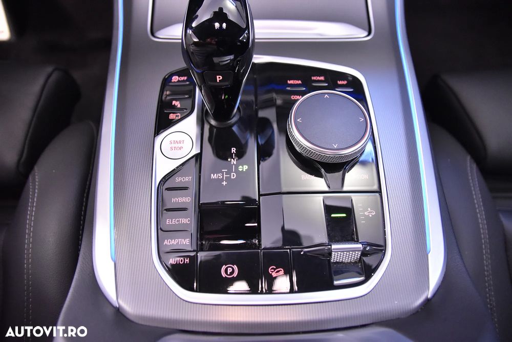 BMW X5 xDrive45e AT PHEV - 17