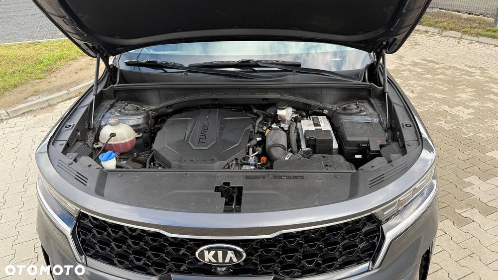 Kia Sorento - 10