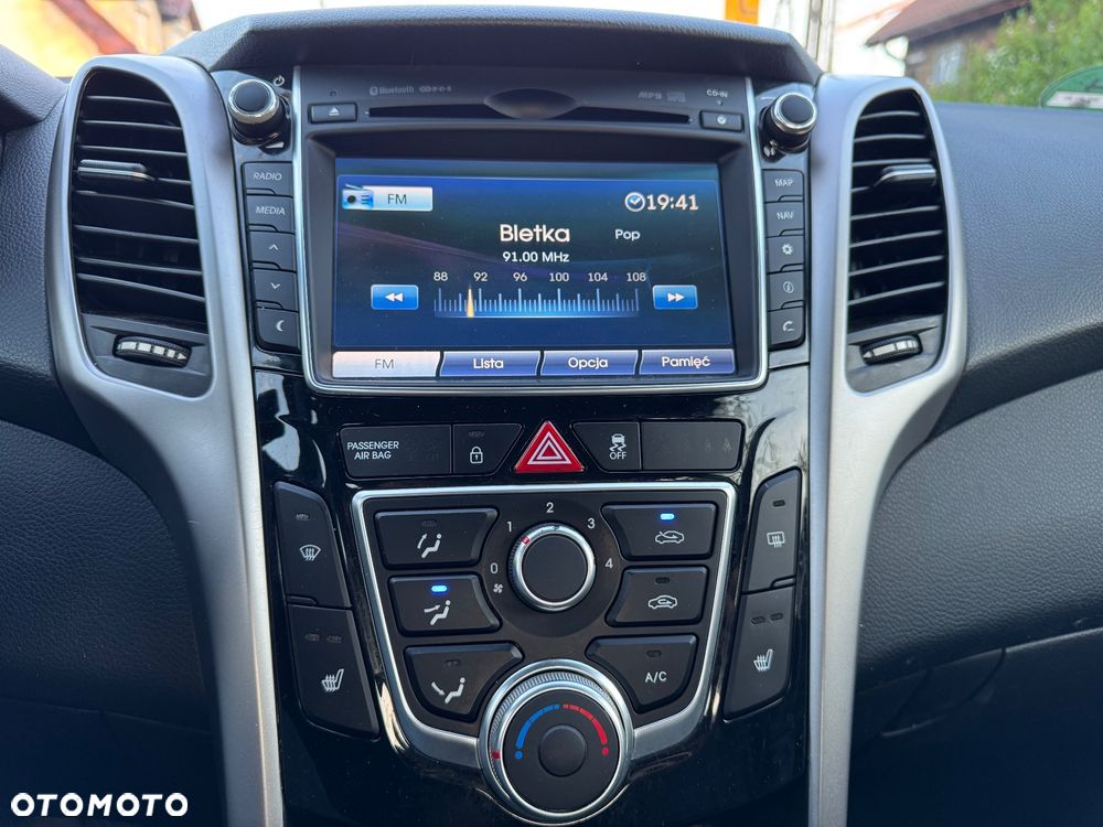 Hyundai i30 blue 1.6 CRDi Classic Navigation - 17