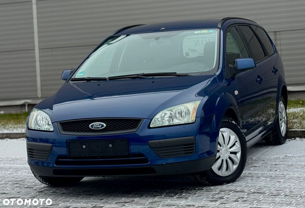 Ford Focus 1.8 Ghia - 4