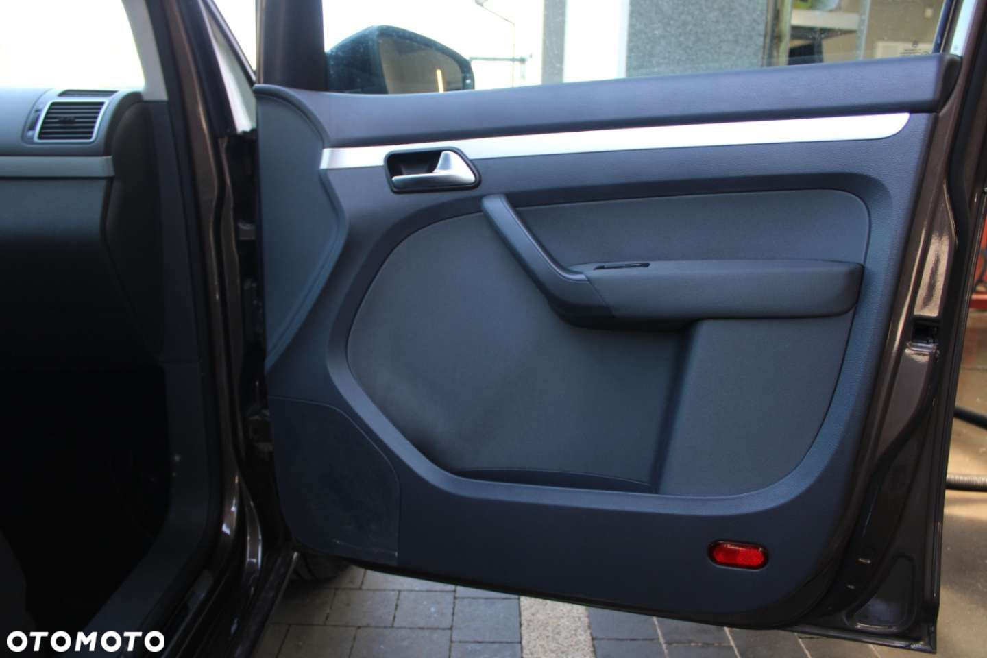 Volkswagen Touran - 34