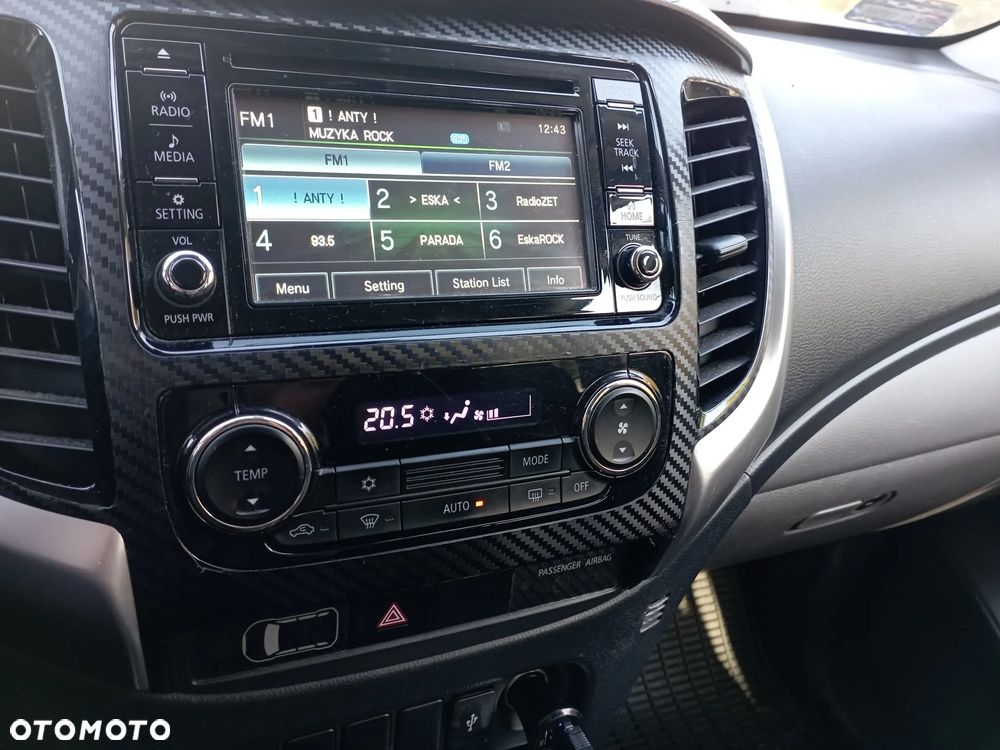 Mitsubishi L200 - 8