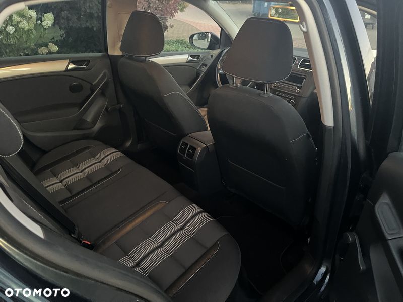 Volkswagen Golf 1.2 TSI MATCH - 9