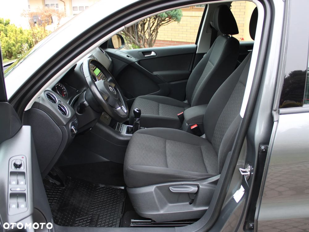 Volkswagen Tiguan - 15