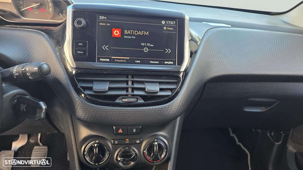 Peugeot 2008 1.5 BlueHDi Active - 16