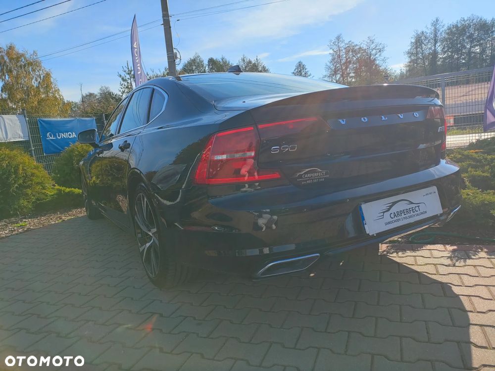 Volvo S90 D3 R-Design - 11