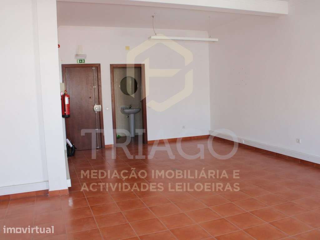 Escritório com 47,65 m2 no Centro de Benavente - Grande imagem: 3/10