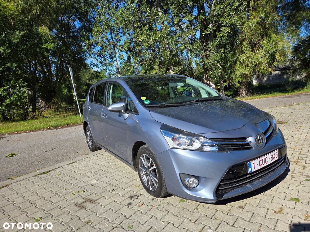 Toyota Verso - 2