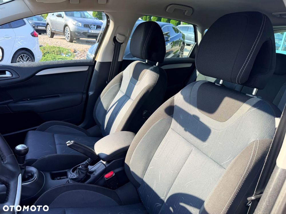 Citroën C4 VTi 120 Selection - 11