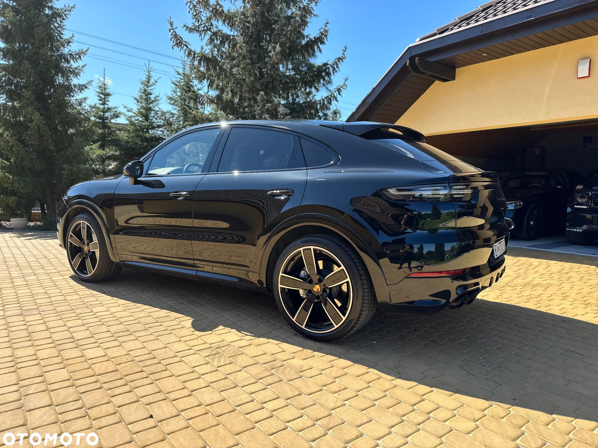 Porsche Cayenne Coupe Turbo - 4