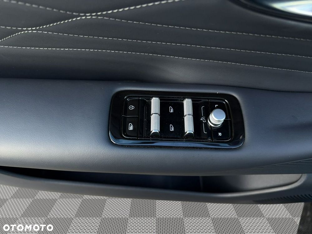 Geely Starray EM-i 1.5 PHEV Pro DHT - 10