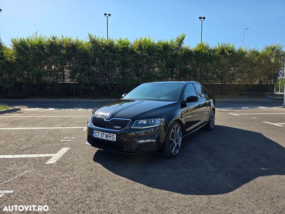 Skoda Octavia 2.0 TSI RS - 11