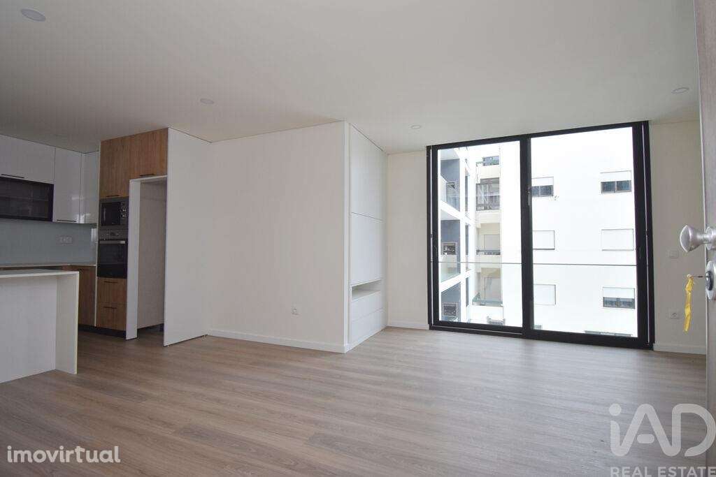 Apartamento T2 em Miranda do Corvo de 109 m2 - Grande imagem: 4/21