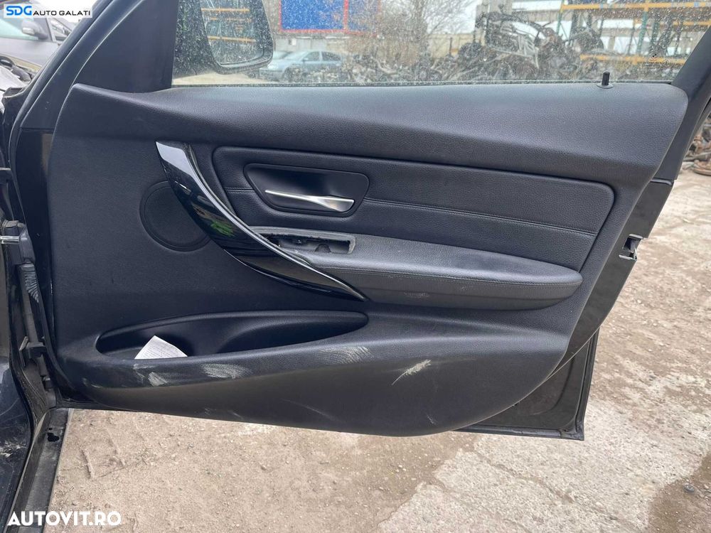 Tapiterie Panou Fata Interioara Piele Usa Portiera Dreapta Fata Pasager BMW Seria 3 F30 F31 2011 - 2019 - 1