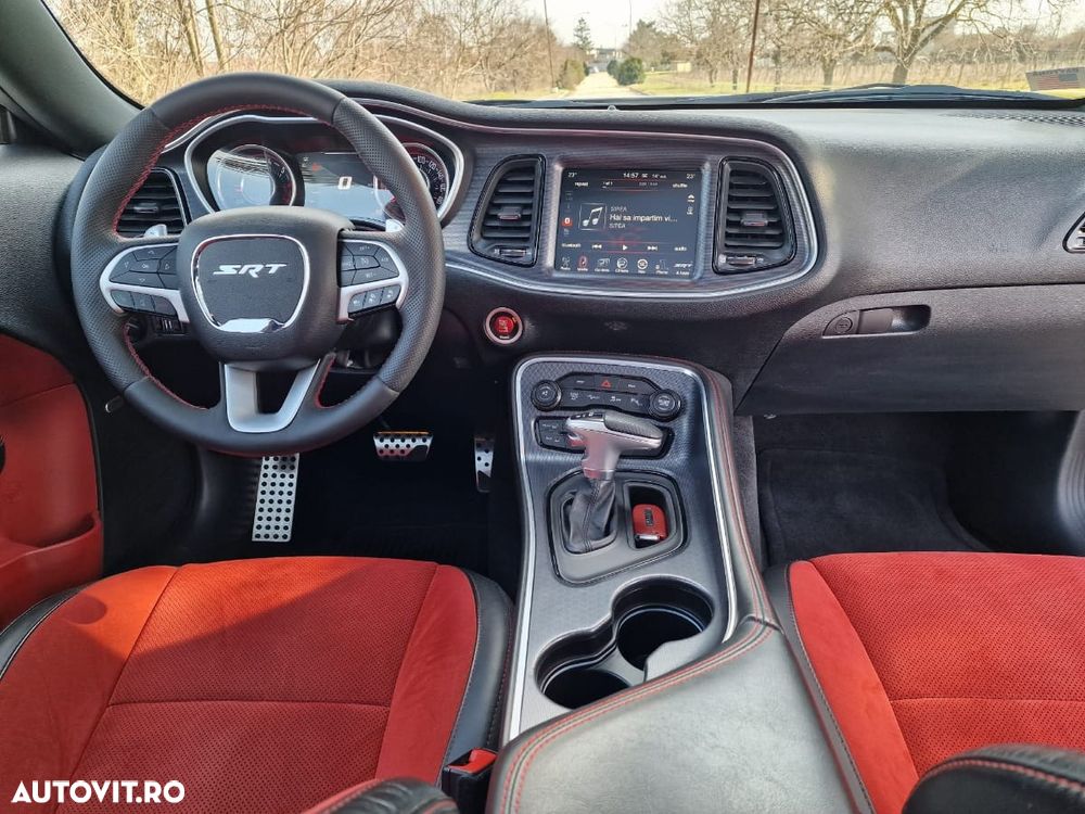 Dodge Challenger Automatik R/T Plus Scat Pack - 19