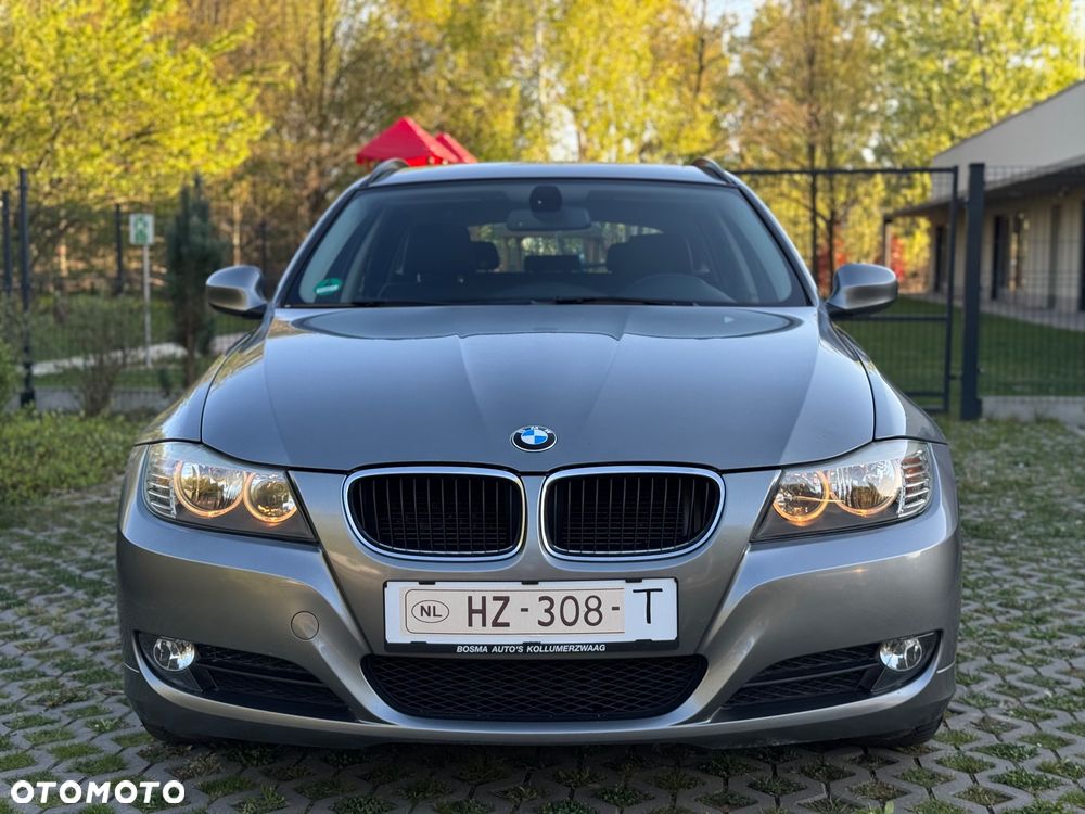 BMW Seria 3 318d DPF Edition Sport - 6