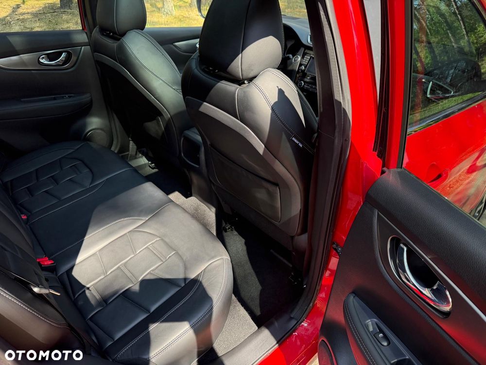 Nissan Qashqai 1.6 DIG-T Tekna+ - 12