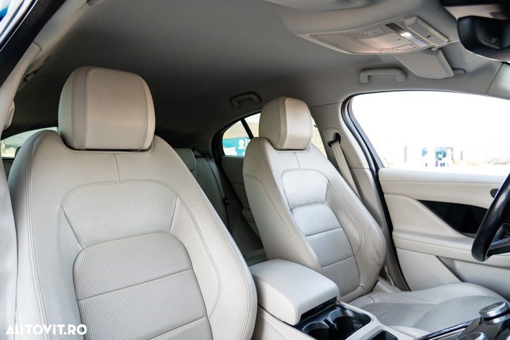 Jaguar I-Pace SE - 19