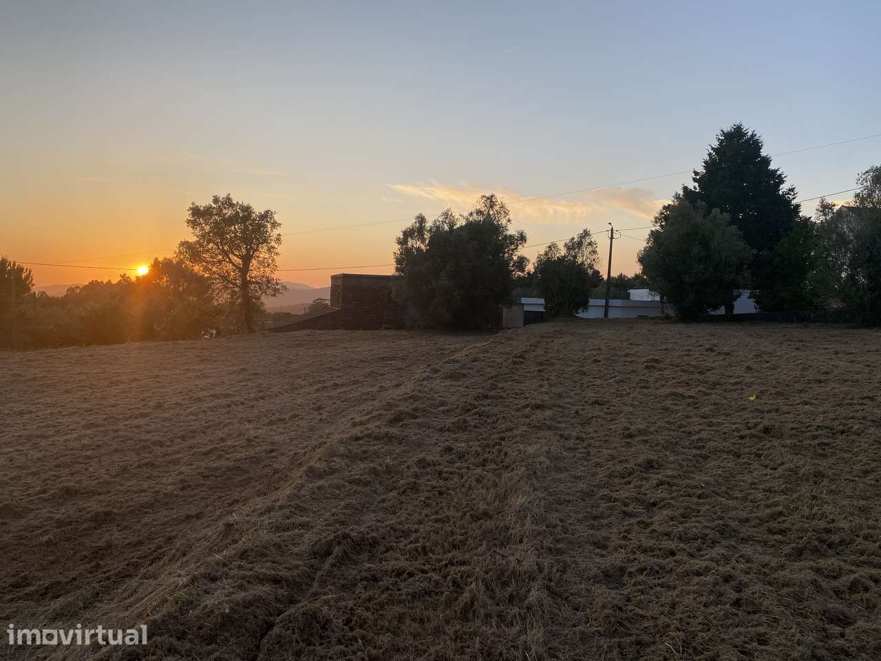 Terreno de Construção com potencial - Grande imagem: 2/11