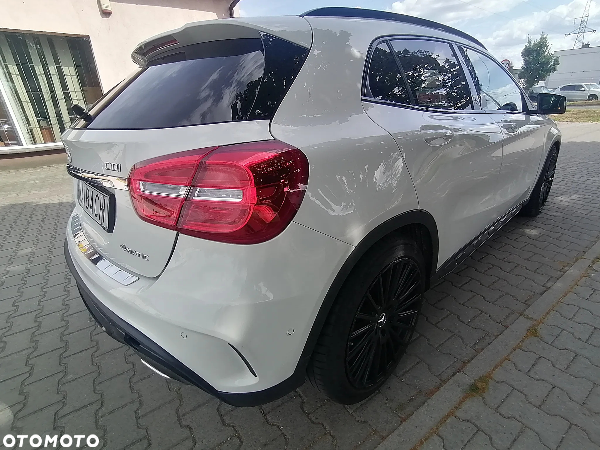 Mercedes-Benz GLA 220 CDI 4-Matic - 8