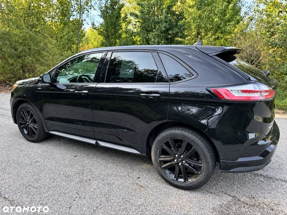 Ford Edge - 8
