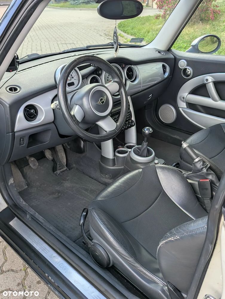 MINI ONE Standard - 4