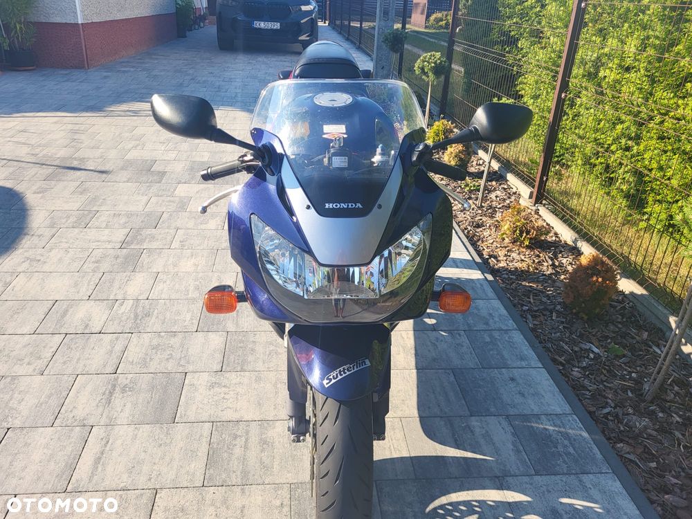 Honda CBR - 26
