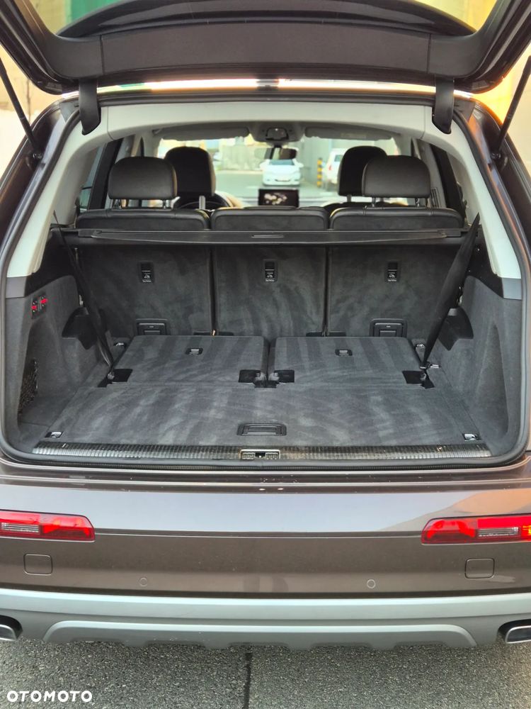 Audi Q7 - 24