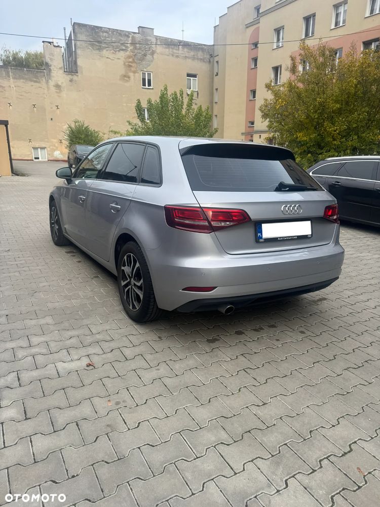 Audi A3 Sportback - 5