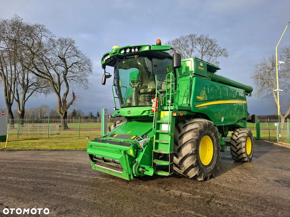 John Deere T660i - 5