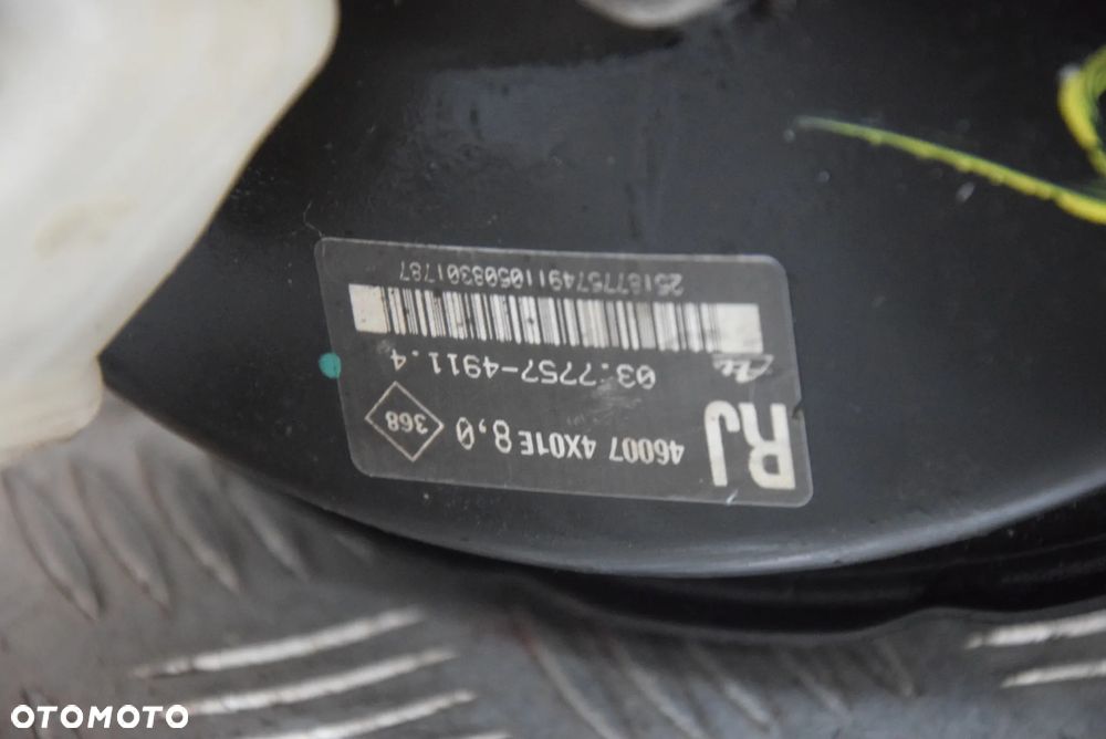 NISSAN PATHFINDER 2.5 SERWO POMPA HAMULCOWA - 4