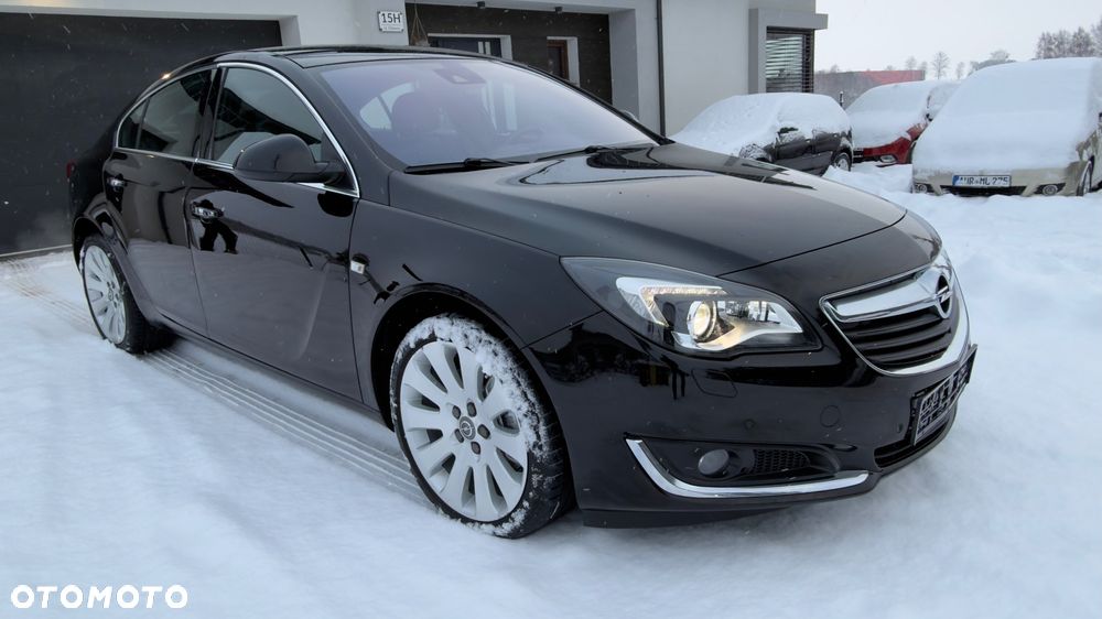 Opel Insignia 2.0 T Cosmo - 11