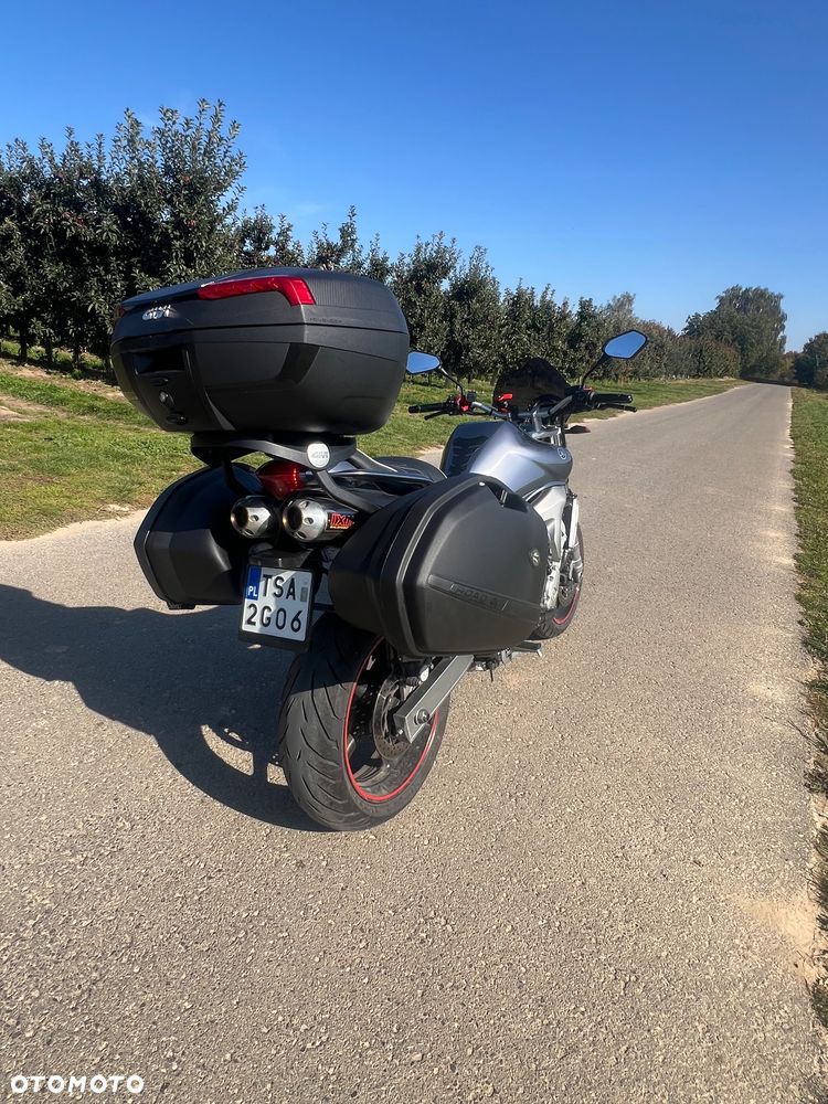Yamaha FZ6 - 25