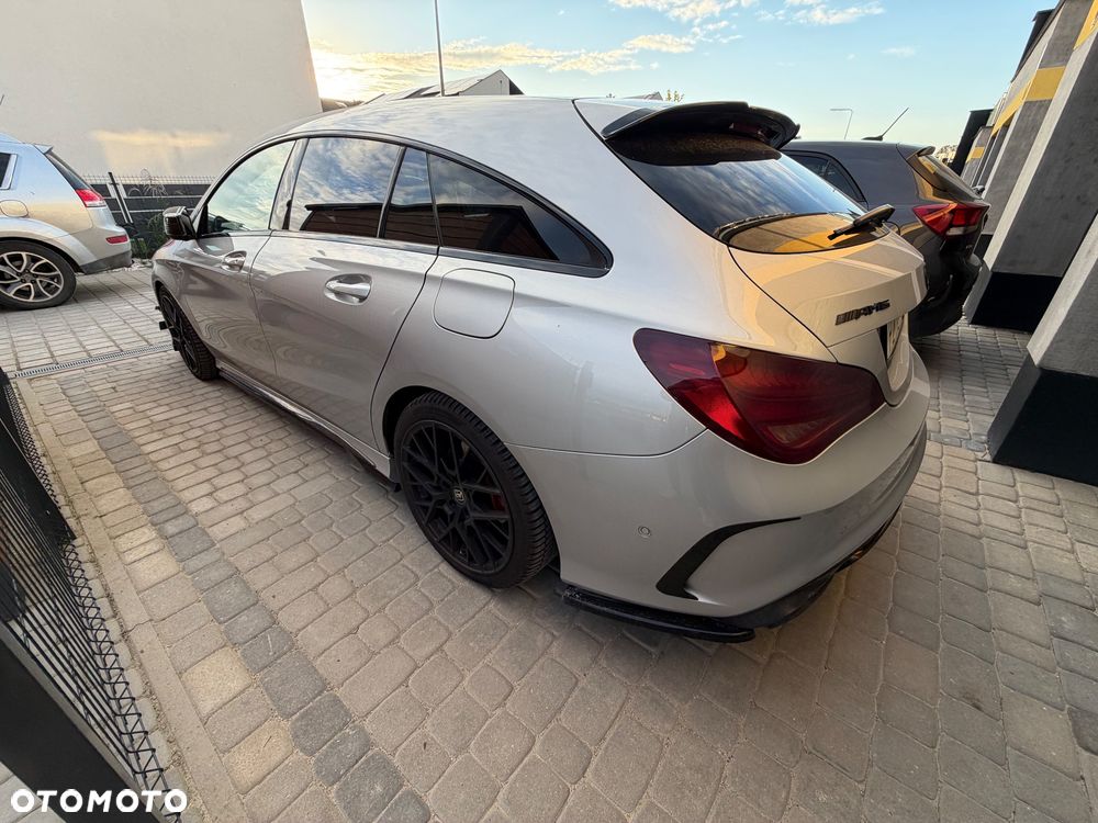 Mercedes-Benz CLA 200 7G-DCT AMG Line - 25