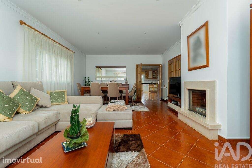 Casa / Villa T4 em Monte Real e Carvide de 356,00 m2 - Grande imagem: 4/30