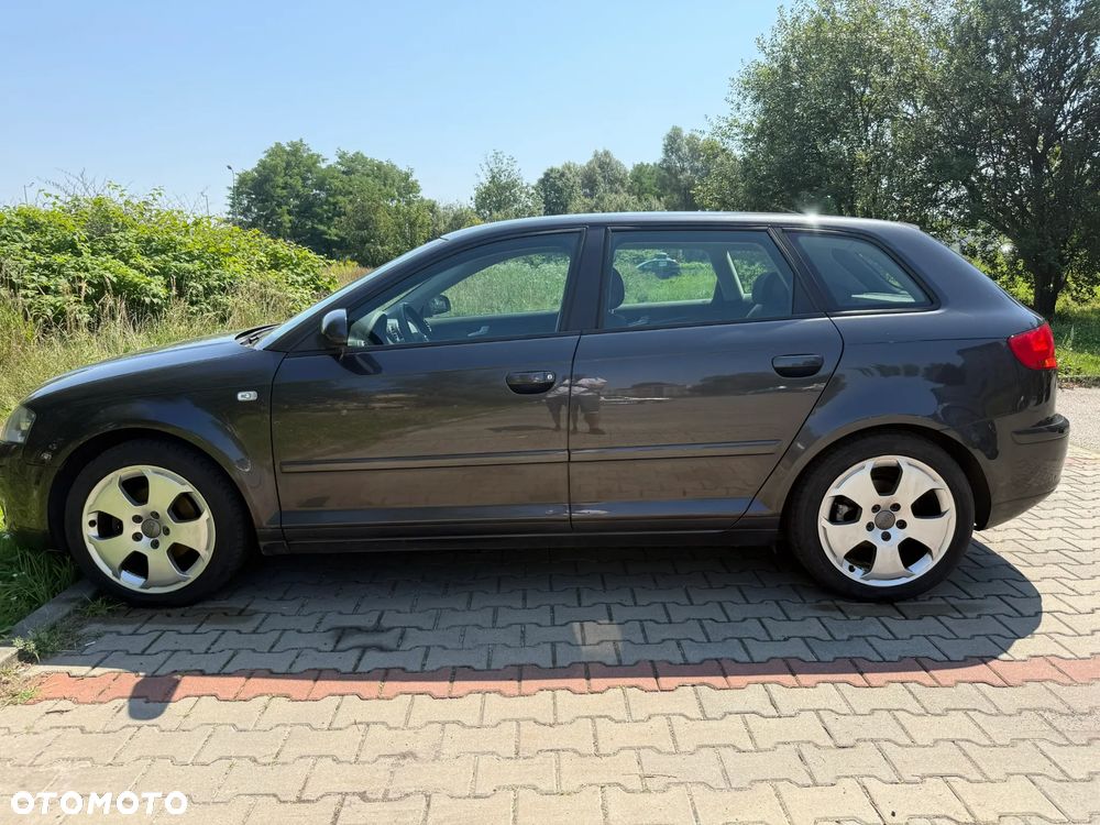 Audi A3 Sportback 1.6 Ambition - 15