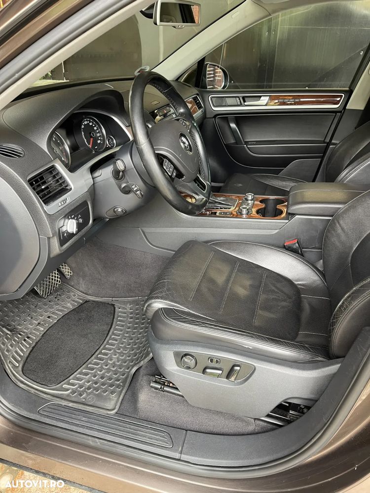 Volkswagen Touareg - 4