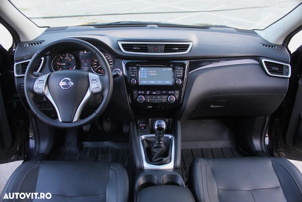 Nissan Qashqai 1.6 DCI 4 x 4 DPF Start/Stop tekna - 3