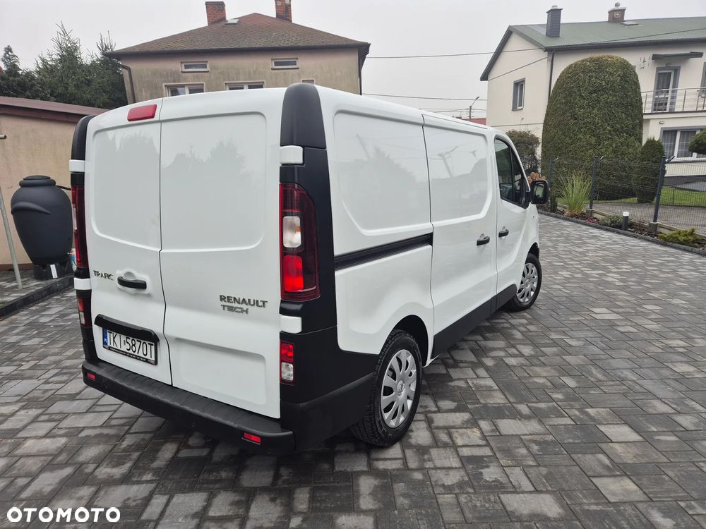 Renault Trafic - 2