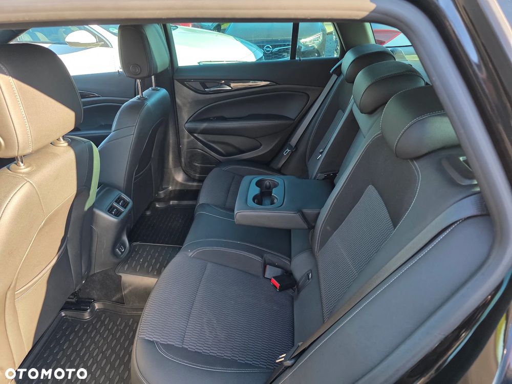 Opel Insignia 2.0 CDTI ecoFLEX Start/Stop Business Edition - 17