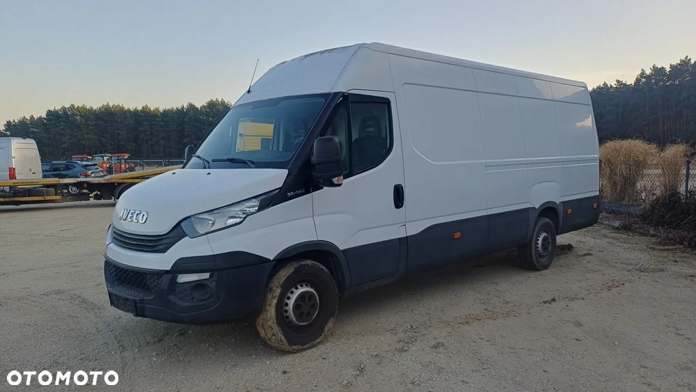 Iveco DAILY - 1