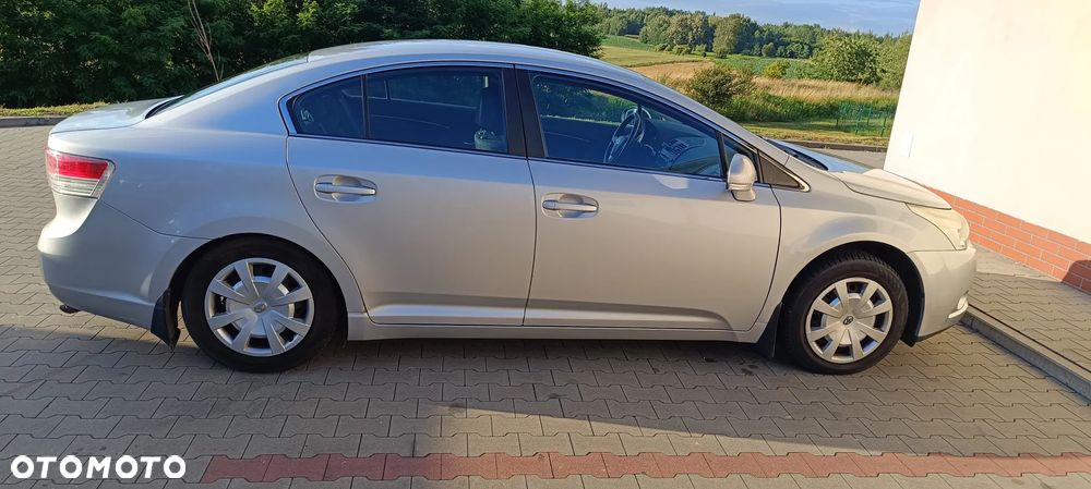 Toyota Avensis 2.0 D-4D Luna - 3