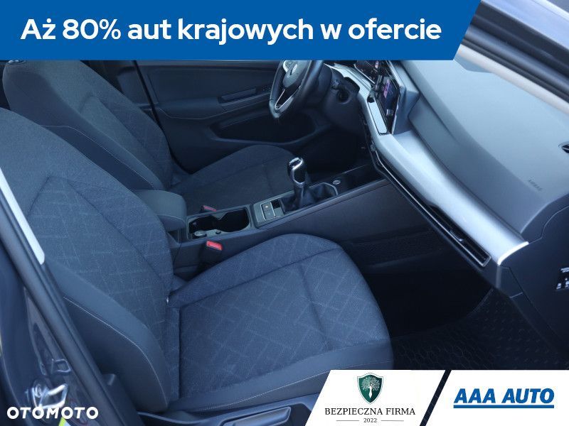 Volkswagen Golf Variant - 11