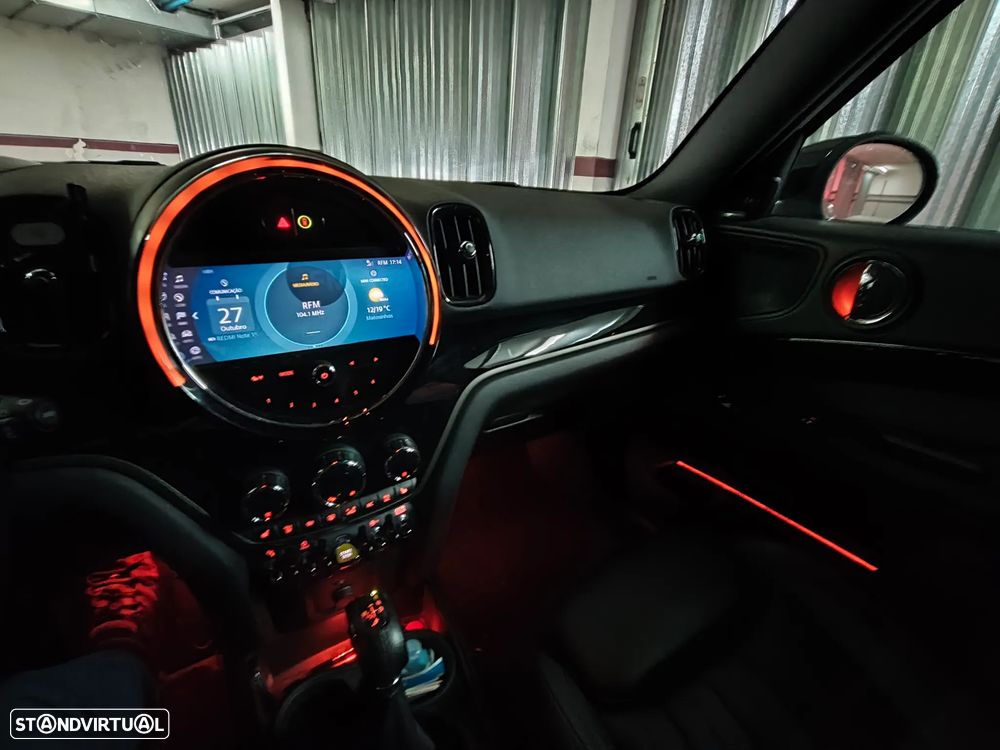 MINI Countryman - 16
