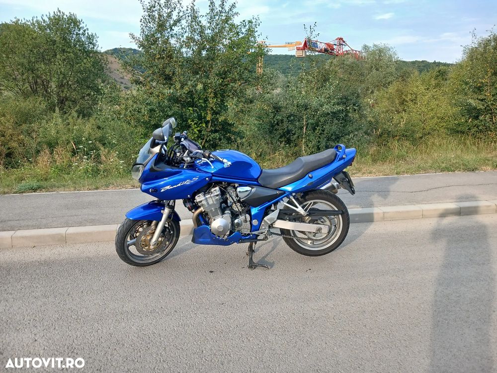Suzuki GSF - Bandit - 4