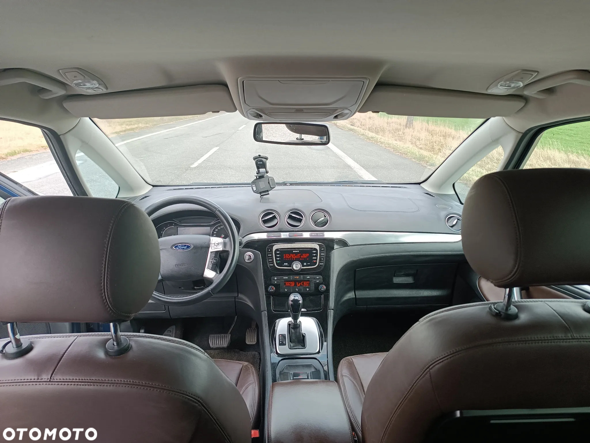 Ford S-Max - 9