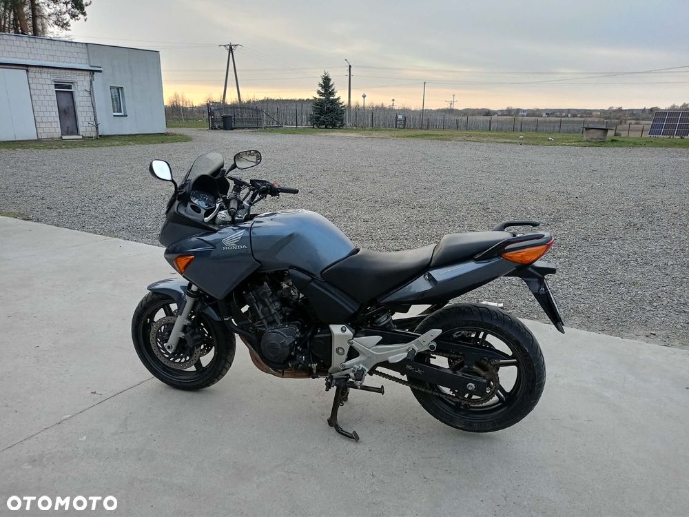 Honda CBF - 10