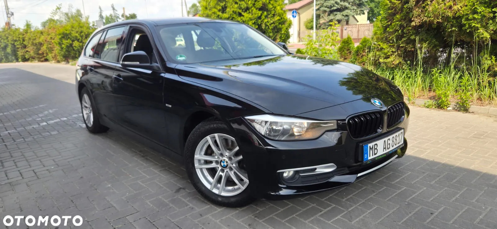 BMW Seria 3 320d DPF Touring Blue Performance Edition Exclusive - 21