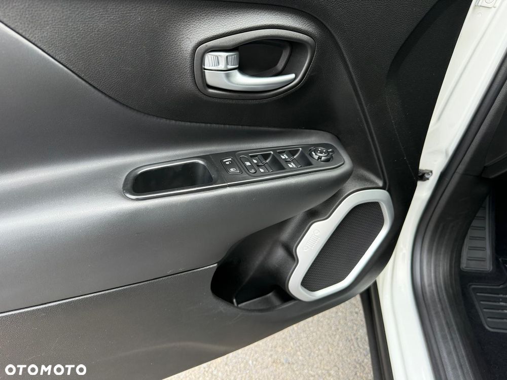 Jeep Renegade 1.6 MultiJet Limited - 11