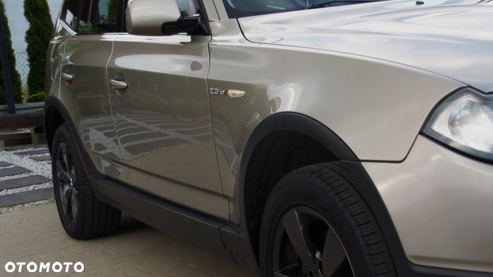 BMW X3 2.5si - 18